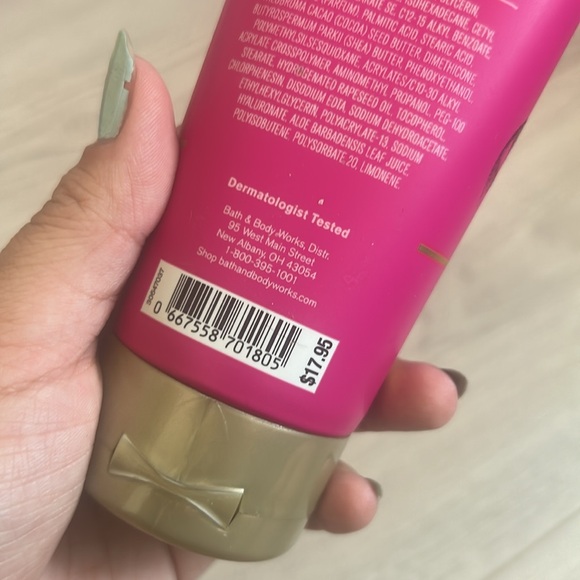 Twisted Peppermint Body Lotion - Picture 2 of 2